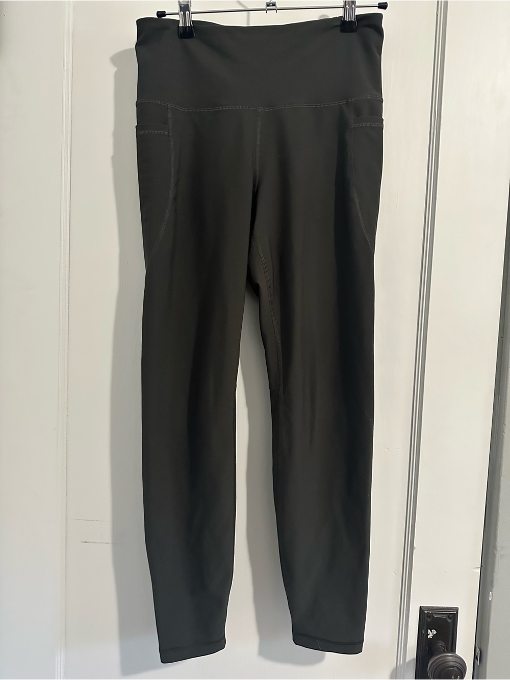 Old Navy High-Waisted PowerSoft Full-Length Pocket Leggings Gray